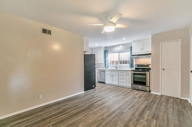 Building Photo - Beautiful 3-Bedroom 2-Bathroom San Jose Home