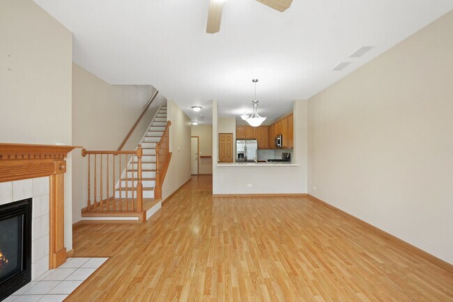 Building Photo - 849 Genesee Dr