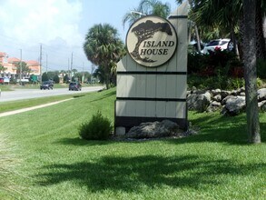 Building Photo - 5650-5A1A A1A S