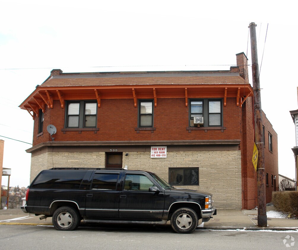 Foto del edificio - 500 Hays Ave