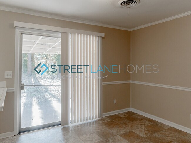 Building Photo - Charming 3 Bedroom in Augusta!