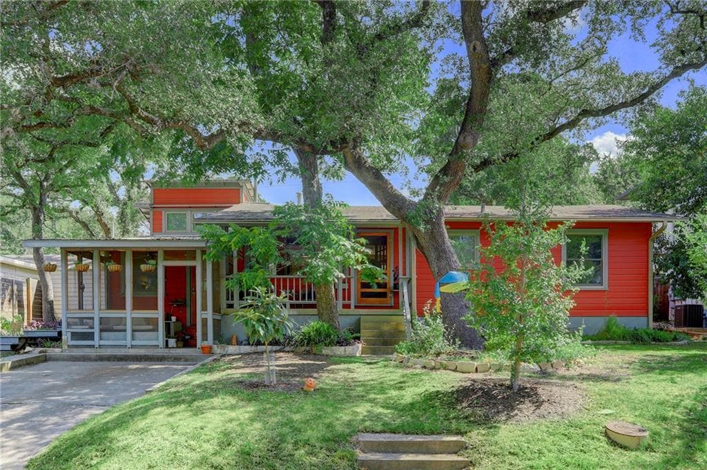 2204 De Verne St, Austin, TX 78704 House Rental in Austin, TX