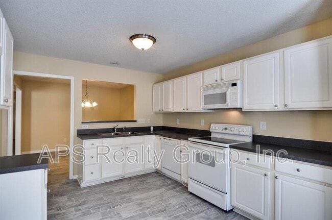 Building Photo - 1148 Academic Dr