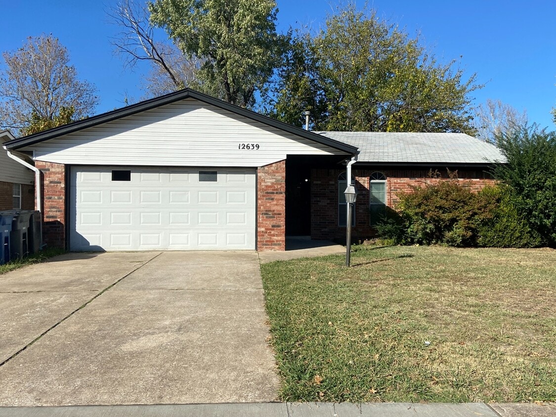 Foto principal - 12639 E 34th St