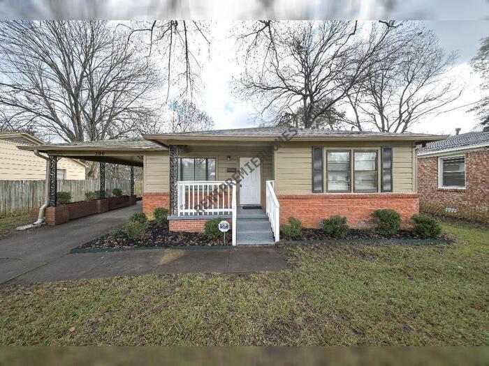 Foto principal - 306 Kay St