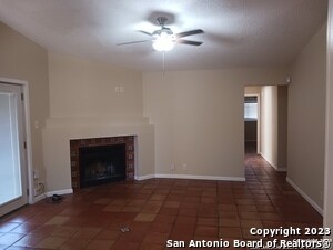 Foto del edificio - 11725 Spring Ridge Dr