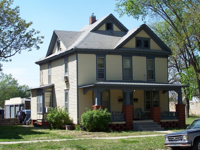 Foto del edificio - 833 S Topeka St