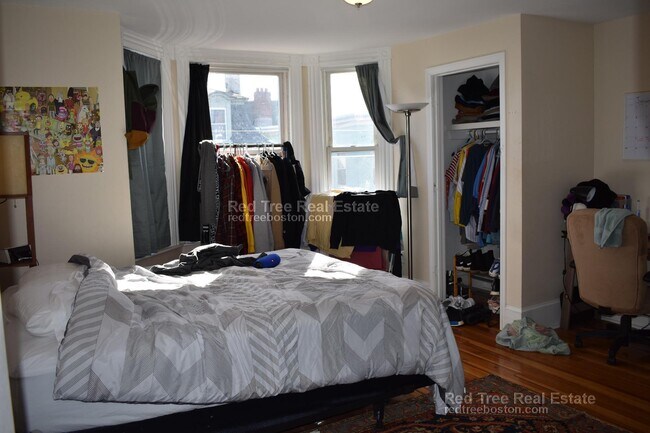 Foto del edificio - 26 Princeton St