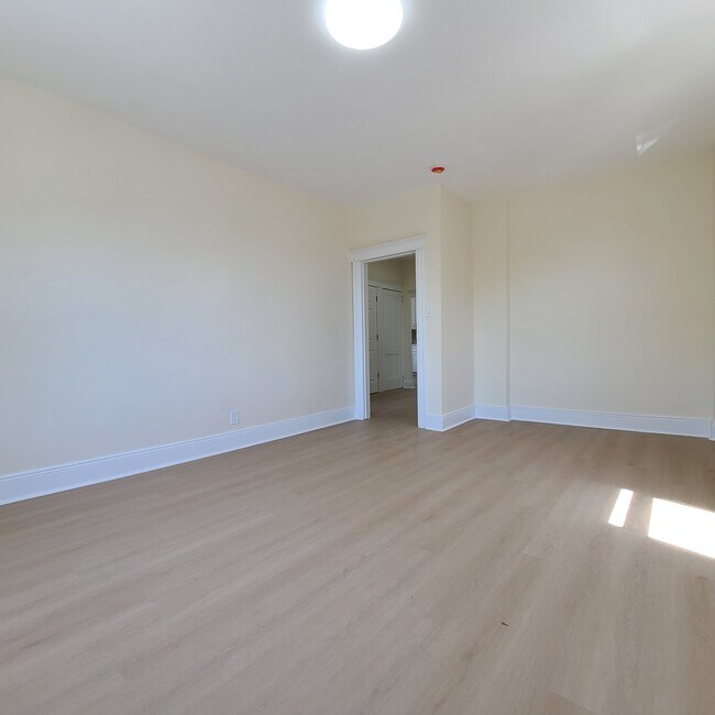 Foto del edificio - 704 79th St