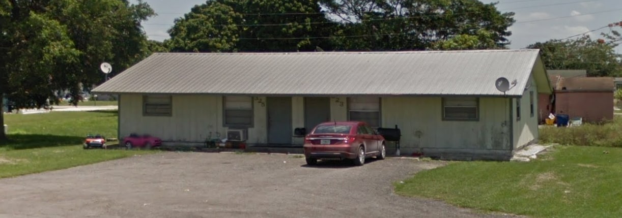 Foto del edificio - 323 NW 15th St