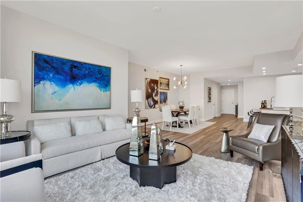 Foto principal - 270 17th St NW