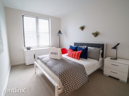 Foto del edificio - 1 br, 1 bath Apartment - 480 Foley St Unit 10