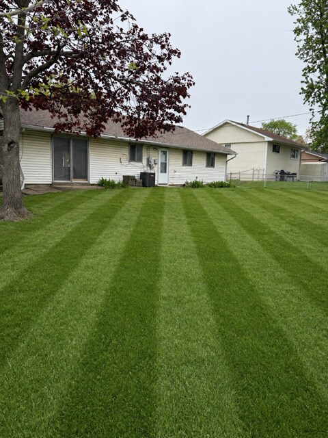 Foto del edificio - 713 Essex Ave