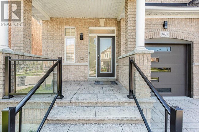 Building Photo - 3437 Park Heights Way