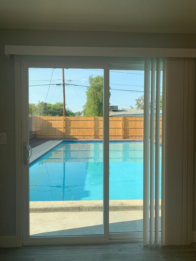 Primary Photo - 2114 W San Juan Ave
