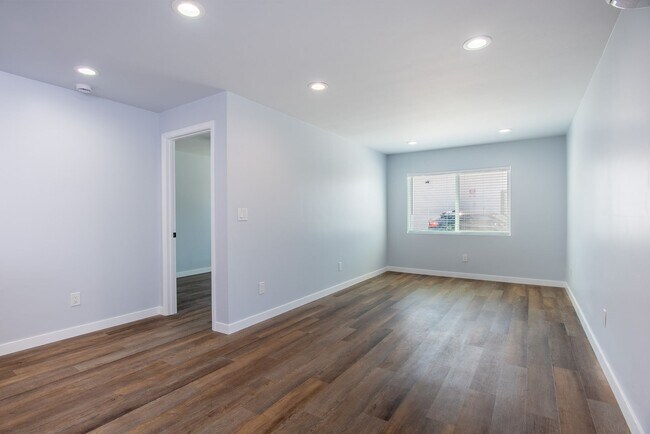 Foto del edificio - 4826 33rd St