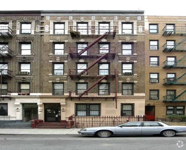 Building Photo - 121 Post Ave