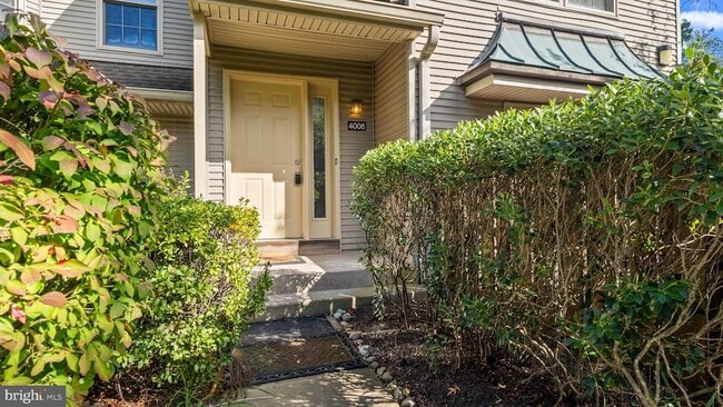 Foto del edificio - 4008 Waltham Ct