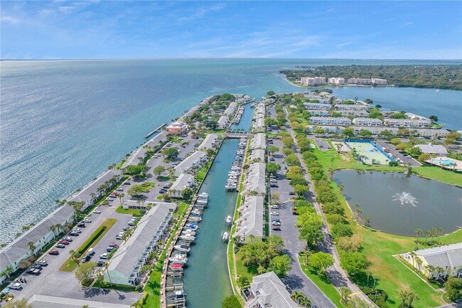 Foto del edificio - 4789 Coquina Key Dr SE