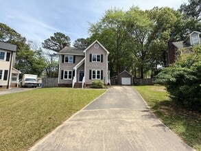 Building Photo - 3446 Sandystone Cir