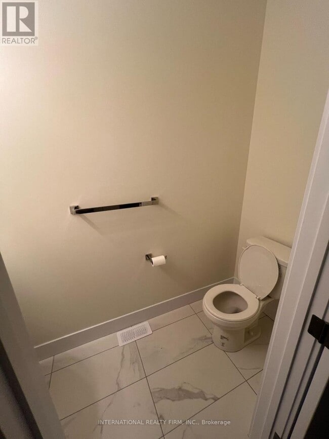 Building Photo - 2671 Bobolink Ln