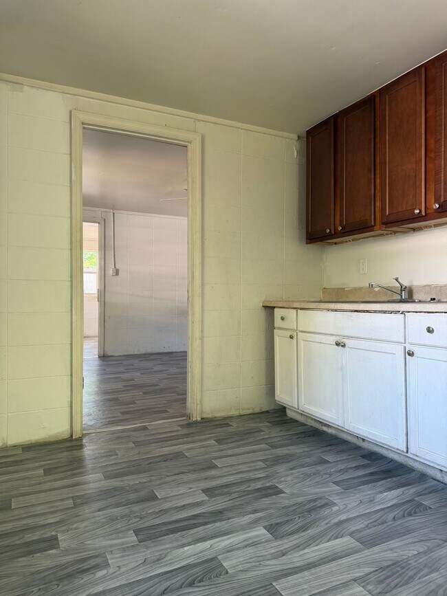 Foto del edificio - 410 Kingsby St