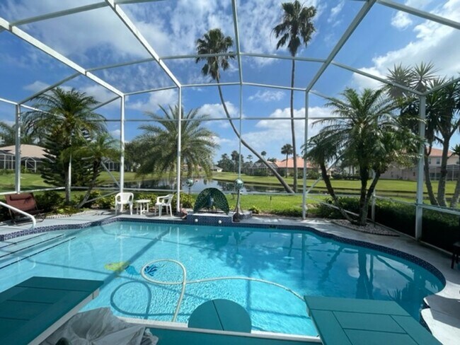 Building Photo - Beautiful 3bed/3bath furnished home with s...
