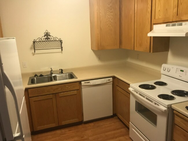 Foto del edificio - 506 Starflower Ln