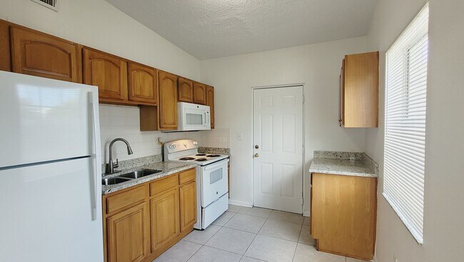 Foto del edificio - 3912 W La Salle St Tampa, FL 33607  MOVE-I...