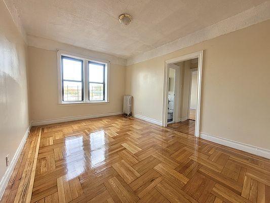 Foto del edificio - 1 bedroom in BRONX NY 10462