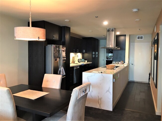 Foto del edificio - 933 Shore Line Dr