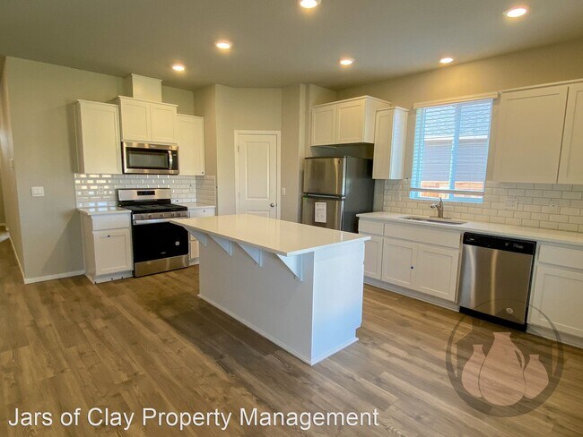 Building Photo - 3 br, 2 bath House - 2333 Ben Brown Dr