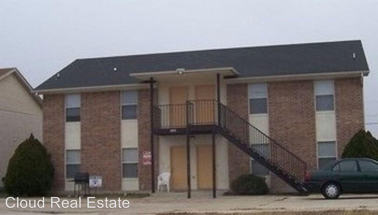 Primary Photo - 1702 Windward Dr