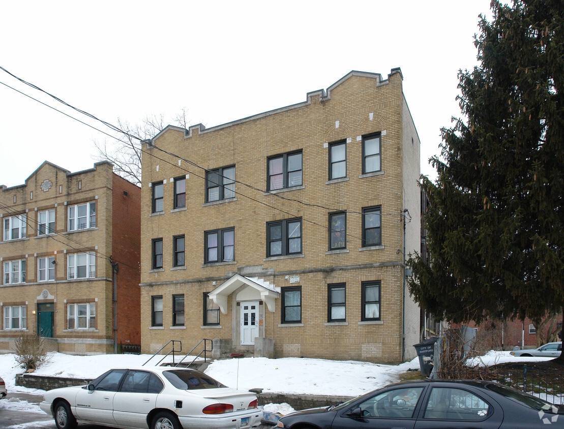 Primary Photo - 29 Enfield St