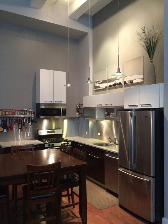 Foto del edificio - 88 Kingston St