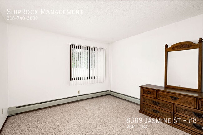 Building Photo - 8389 Jasmine St