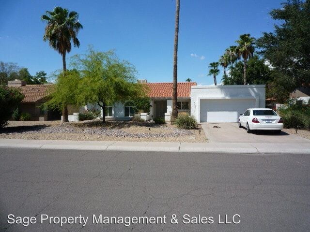 Primary Photo - 3 br, 2 bath House - 7562 E. Larkspur Dr.