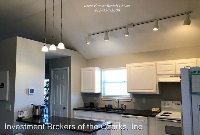 Foto del edificio - 5 br, 3 bath House - 120 Moses Drive