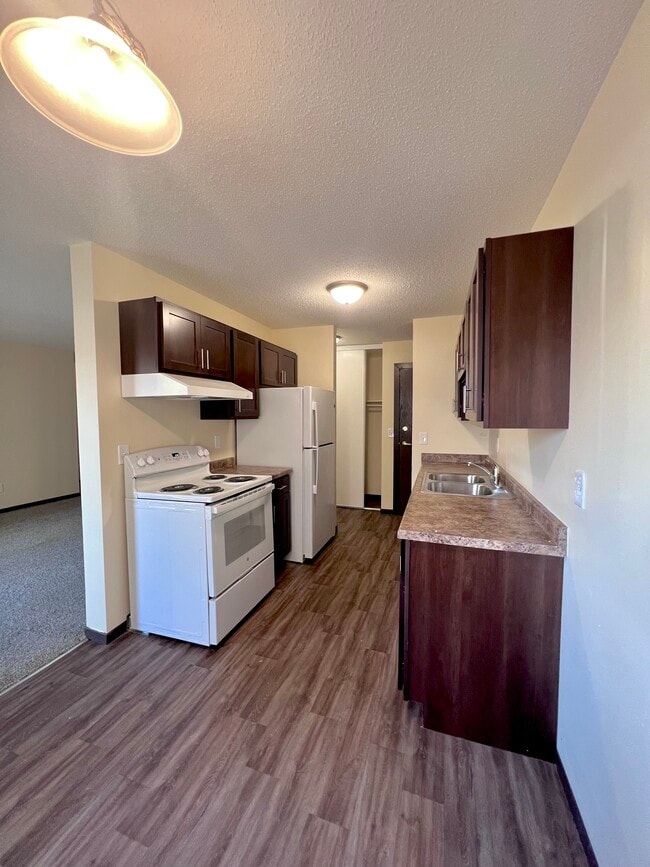 Lamplighter Village Apartments in Saint Paul, MN