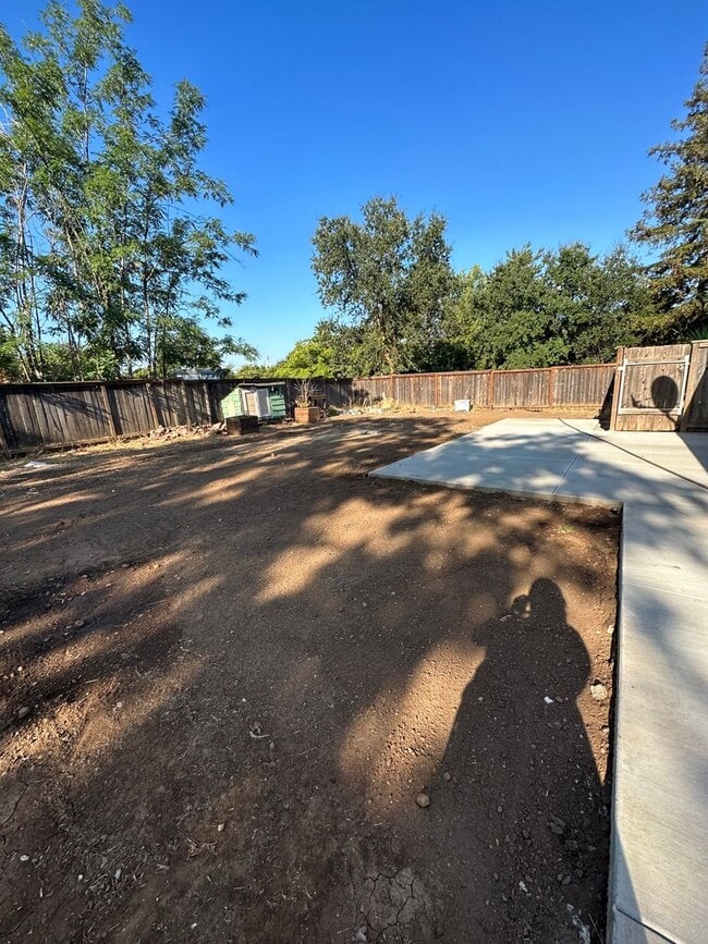 Building Photo - 2031 Oroville-Chico Hwy