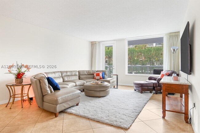 Foto del edificio - 3450 S Ocean Blvd