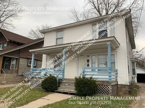 Building Photo - 1036 Lafayette Ave NE