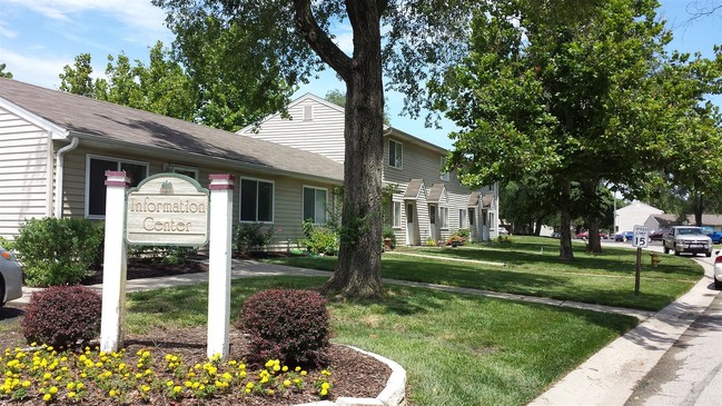 Leasing Office - Aspen Place