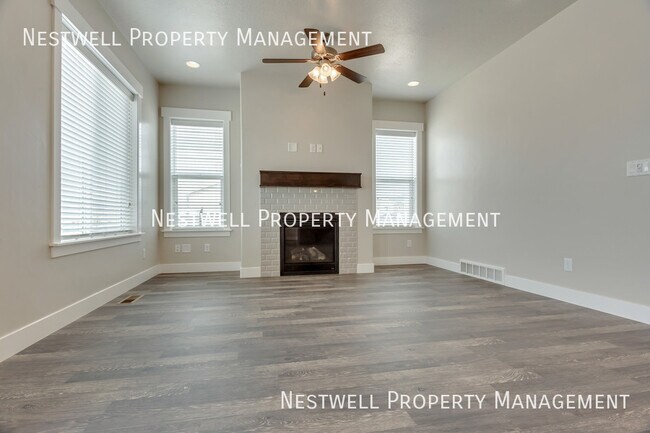 Building Photo - 4218 W Juniper Shade Dr