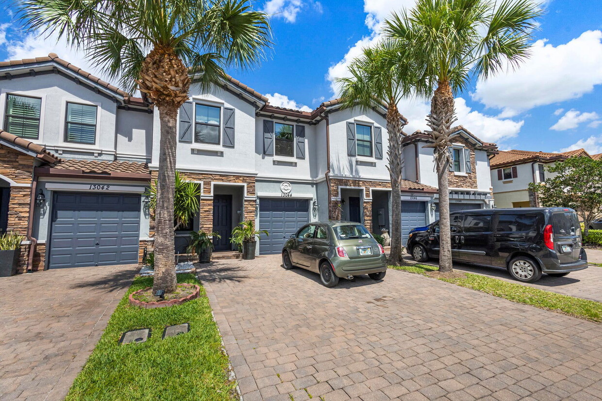 Foto principal - Anthorne Lane, Boynton Beach, FL 33436 - 3...