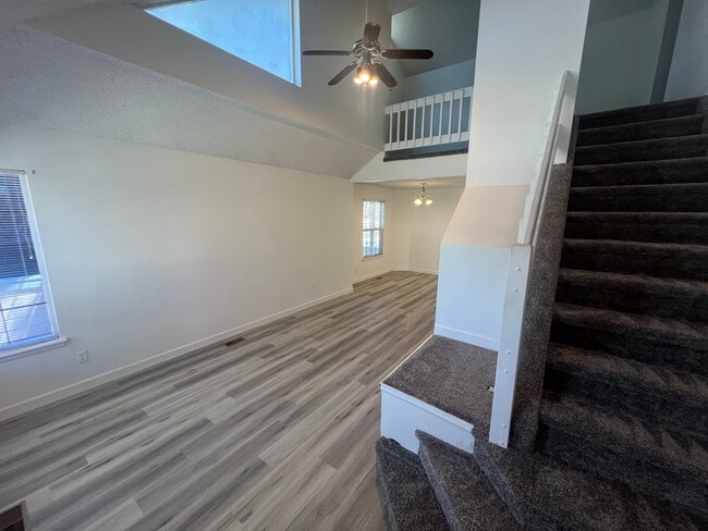Building Photo - 7872 Brandy Cir