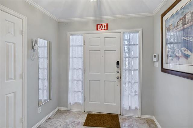 Foto del edificio - 3024 Encino Dr