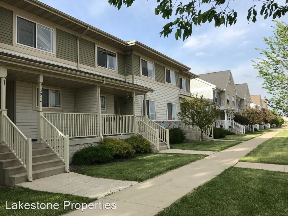 Primary Photo - 2870-2950 Blue Aster Blvd