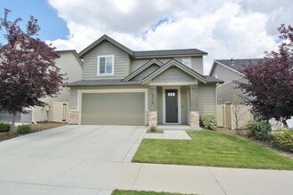 Building Photo - 3316 E Girdner Dr