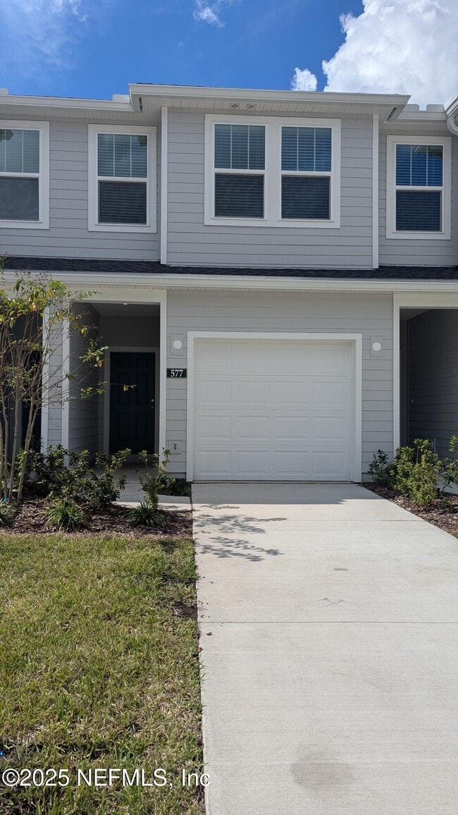 Building Photo - 577 Holly Lks Dr